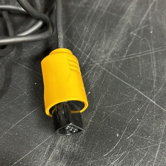 Nintendo 64 Donkey Kong banana controller!! - Picture 2 of 4